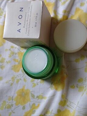 Avon Botanisource Comforting Cream 1.7 oz - BRAND NEW IN BOX Retired!